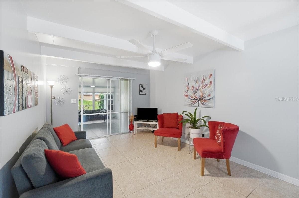 2237 CLUB CIRCLE — photo 6 of 44