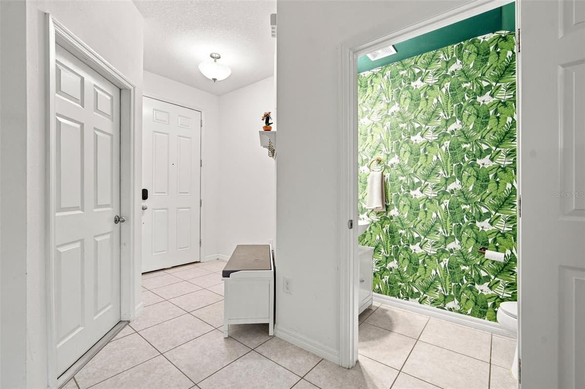 6252 CAMINO DRIVE — photo 7 of 43