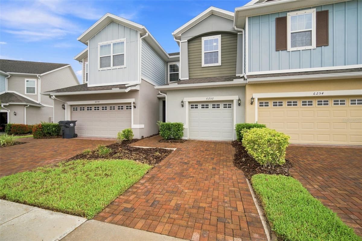 6252 CAMINO DRIVE — photo 3 of 43