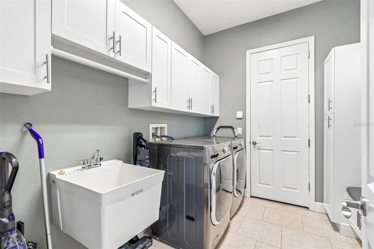 32697 NATURAL BRIDGE ROAD — photo 40 of 69