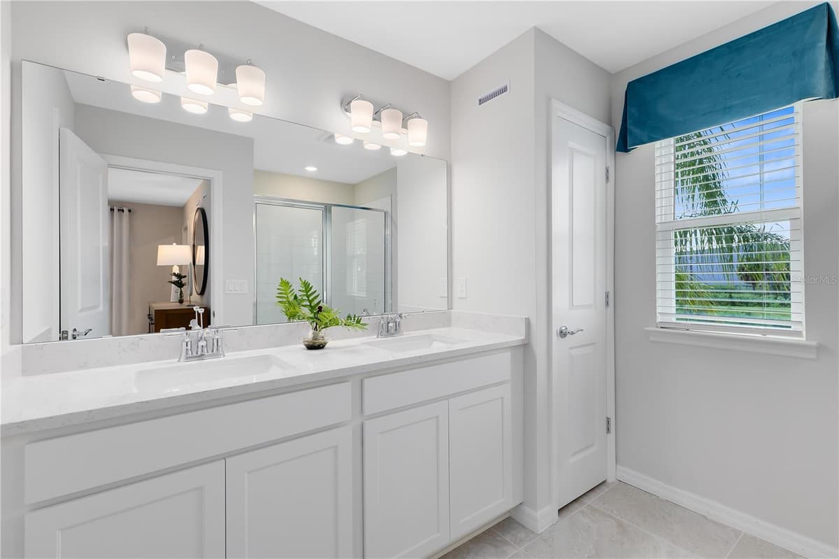 5015 SUNRISE ESTATES DRIVE — photo 14 of 23