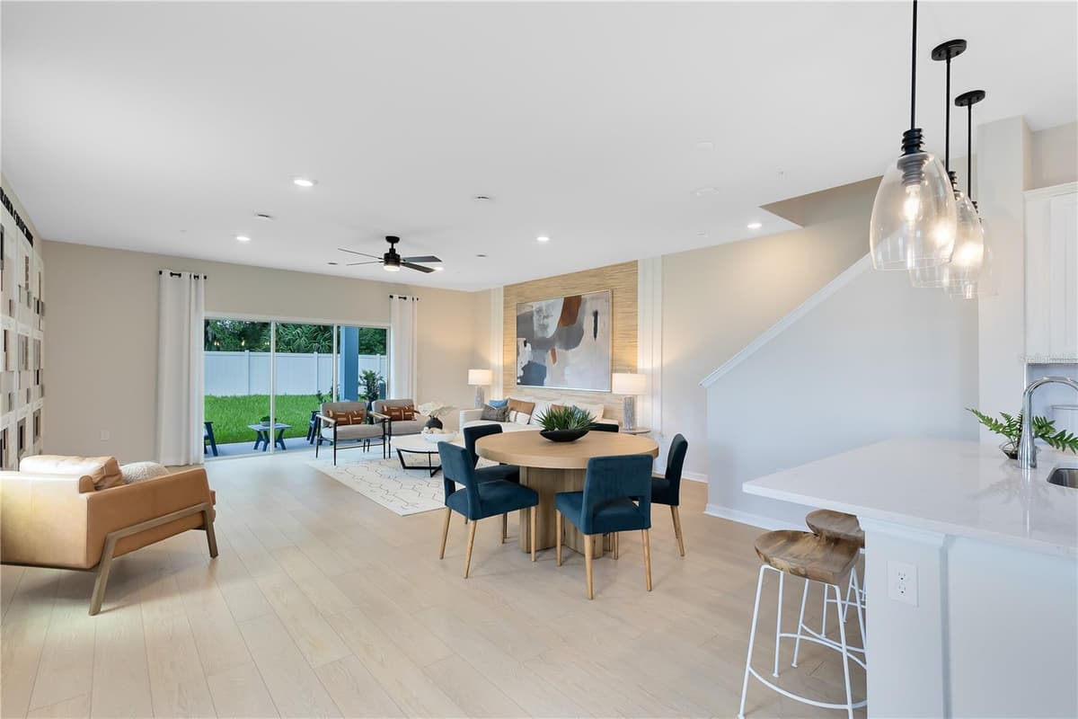 5015 SUNRISE ESTATES DRIVE — photo 5 of 23