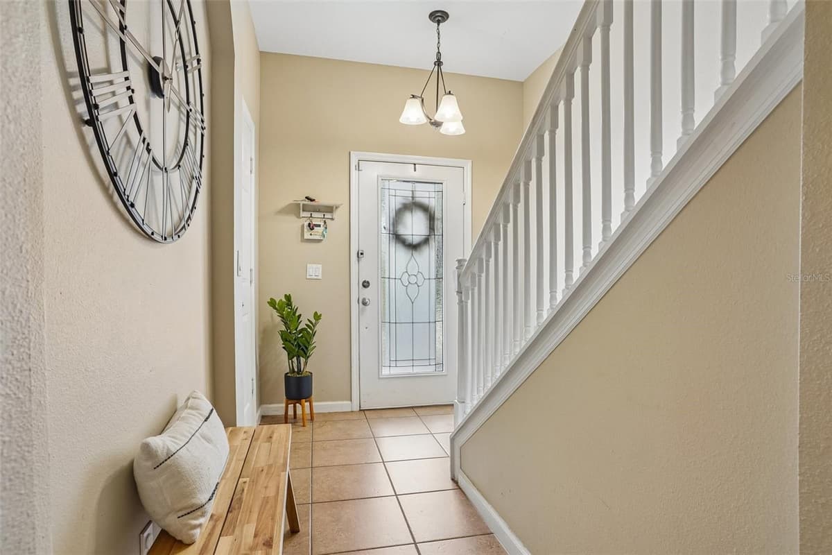 1329 HERITAGE COMMONS DRIVE — photo 3 of 40