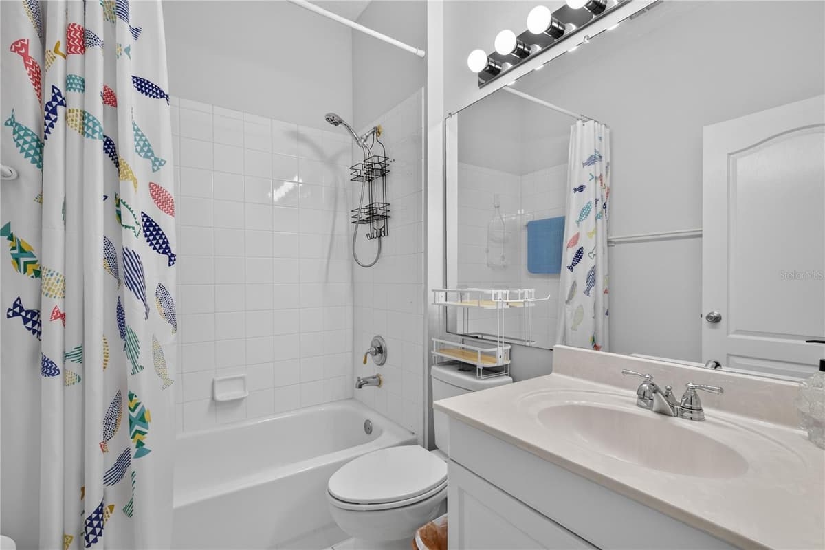 4075 KINGSLEY STREET — photo 19 of 33