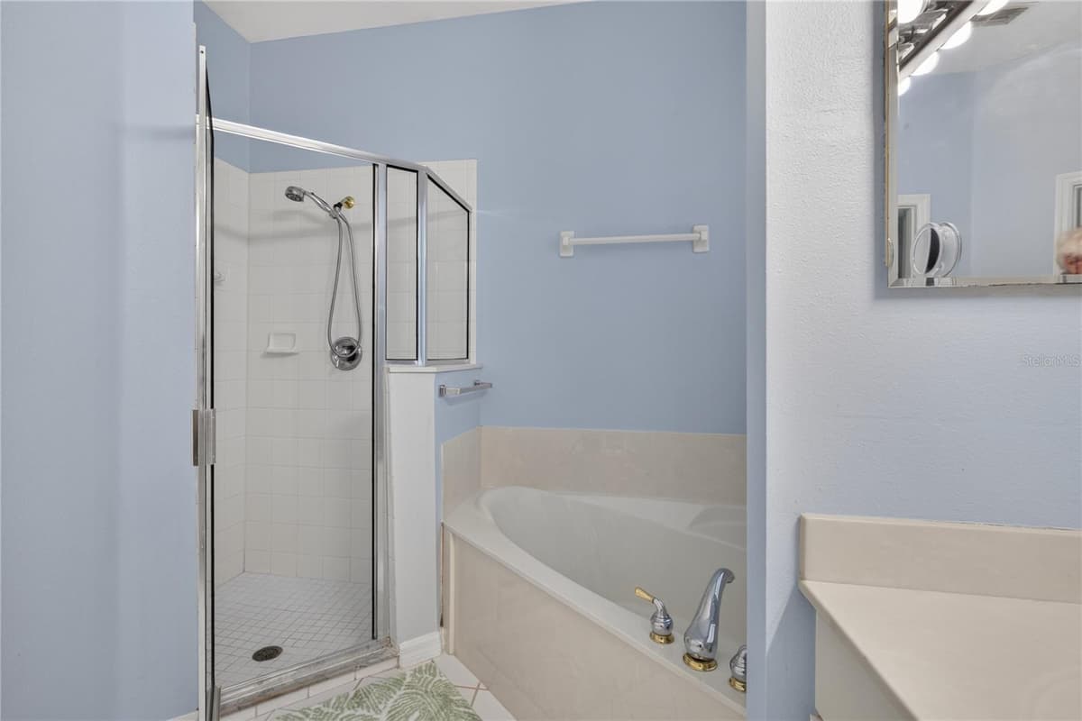4075 KINGSLEY STREET — photo 14 of 33