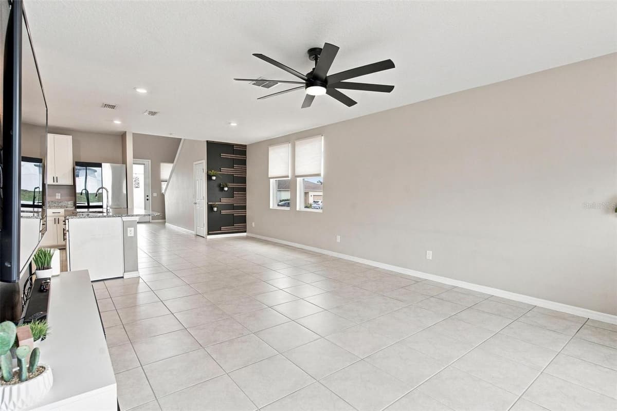 29460 CASPIAN STREET — photo 14 of 58