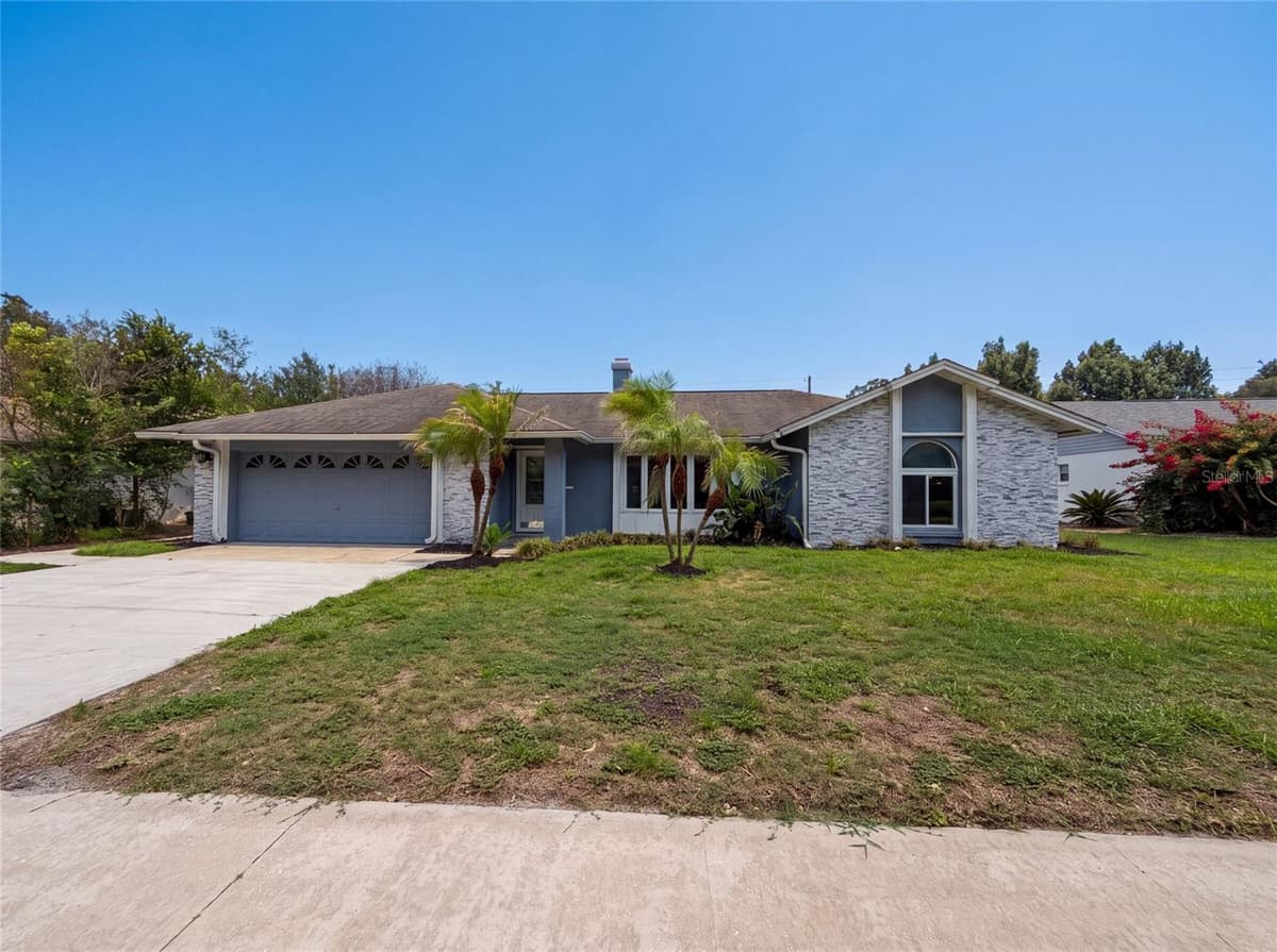 4830 DUNBARTON DRIVE — photo 6 of 32