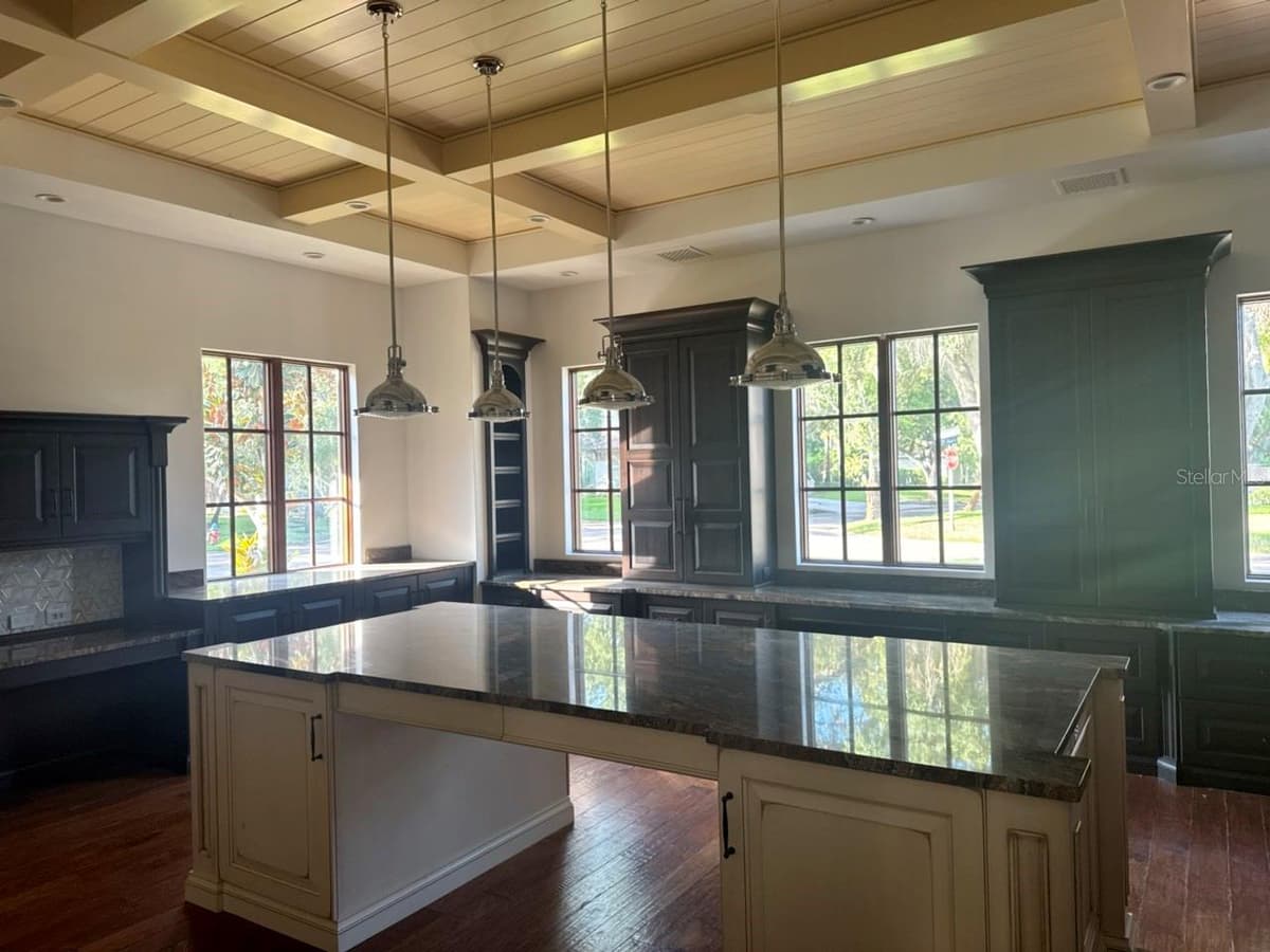 9003 WATERASH LANE — photo 9 of 21