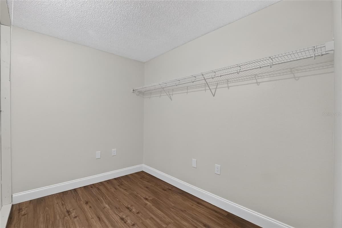 27526 GREEN WILLOW RUN — photo 35 of 78