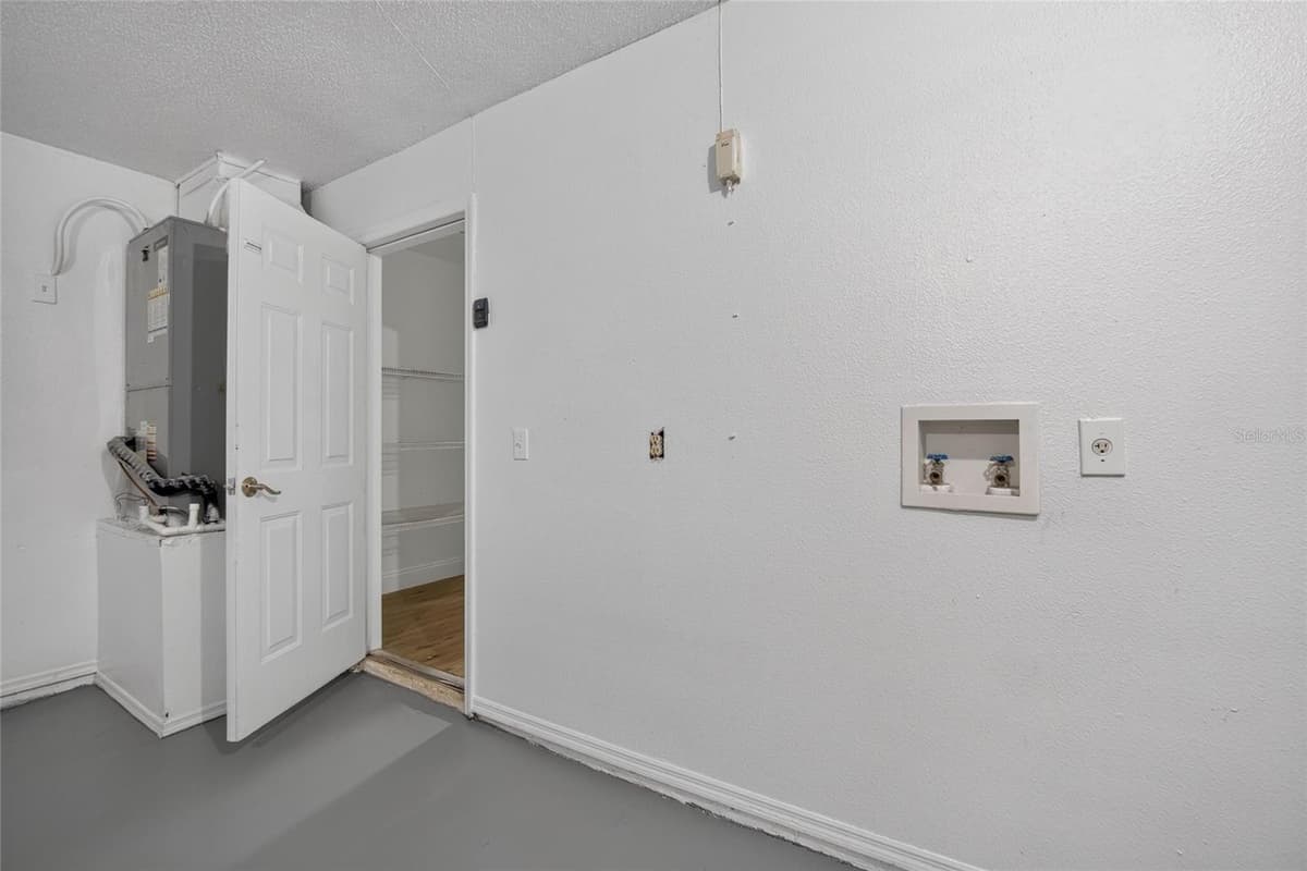 27526 GREEN WILLOW RUN — photo 20 of 78