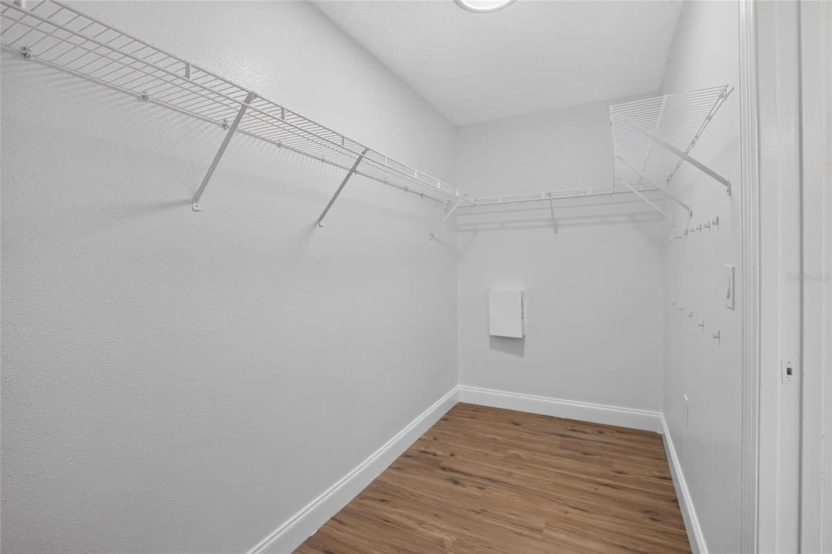 27526 GREEN WILLOW RUN — photo 43 of 78
