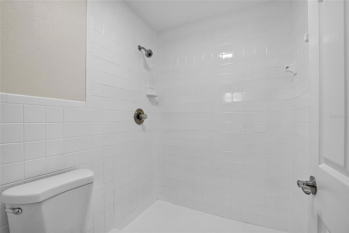27526 GREEN WILLOW RUN — photo 41 of 78