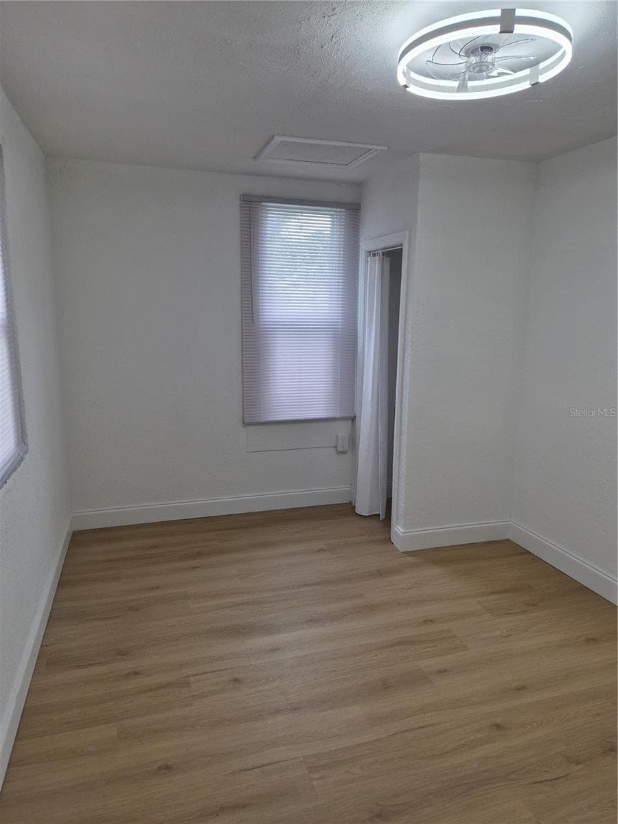 4545 12TH AVENUE — photo 14 of 37