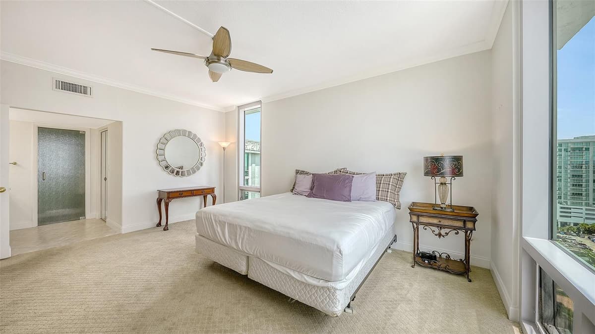 1111 GULFSTREAM AVENUE — photo 25 of 52