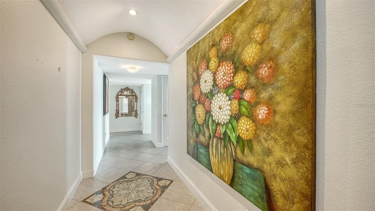 1111 GULFSTREAM AVENUE — photo 5 of 52