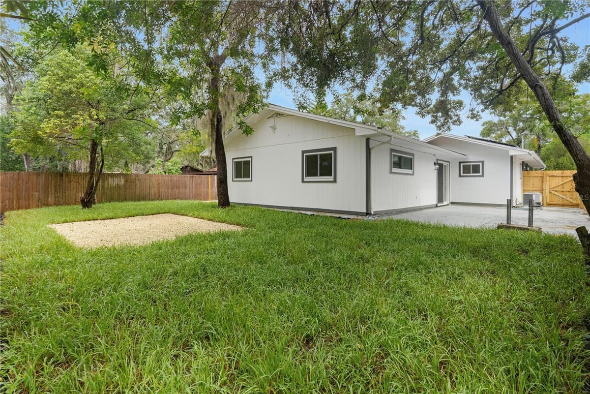 5616 GOLDEN NUGGET DRIVE — photo 18 of 24
