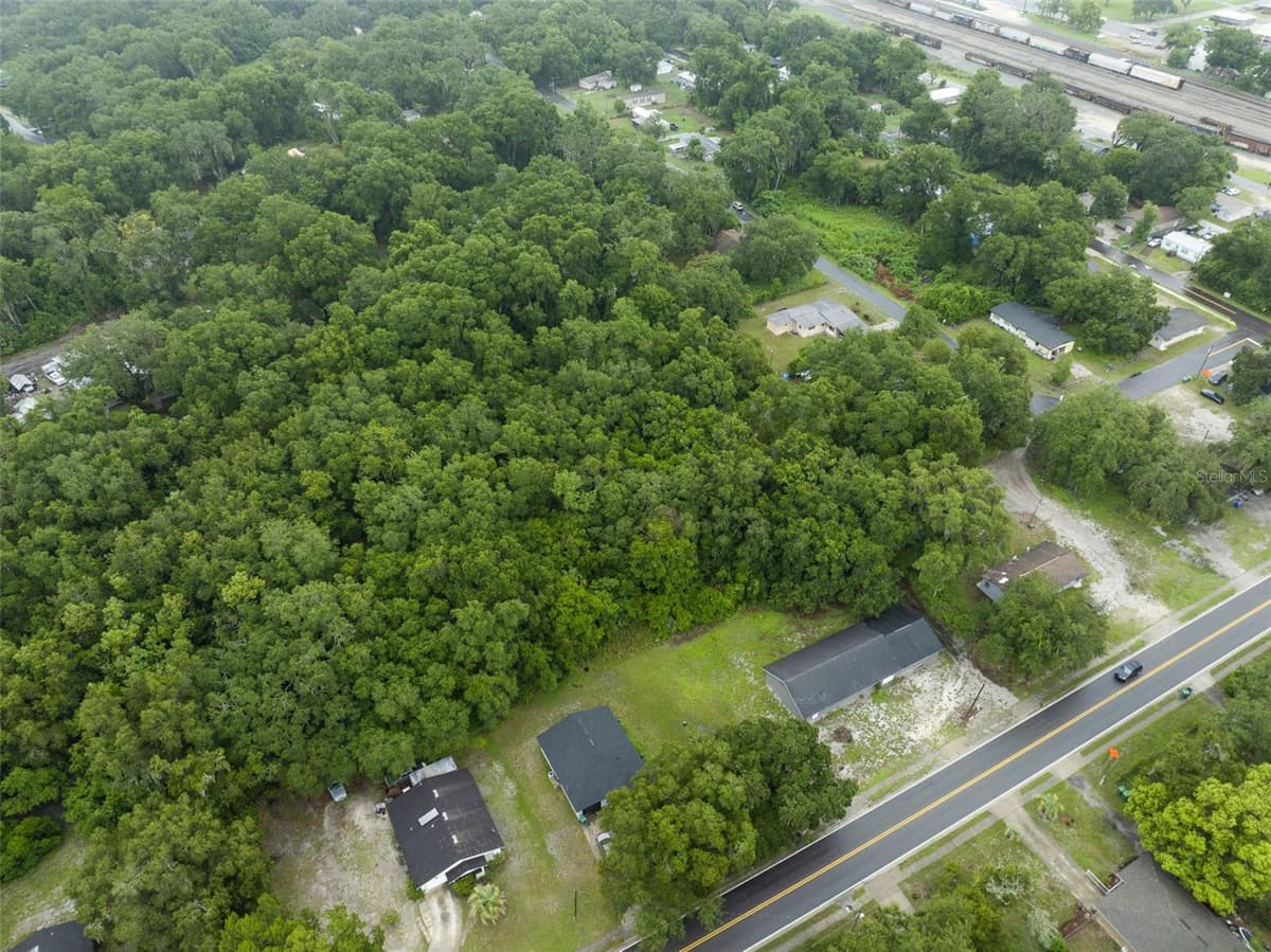 601 KILGORE STREET — photo 9 of 10