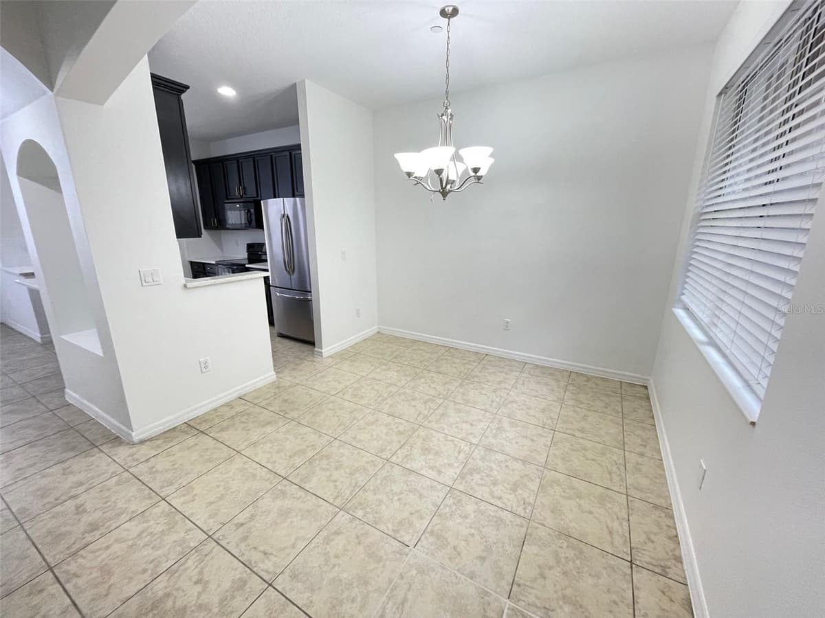 9236 CARDINAL MEADOW TRAIL — photo 5 of 30