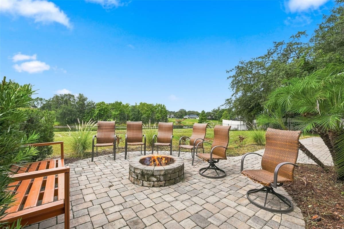 1845 FARRINGTON DRIVE — photo 40 of 69