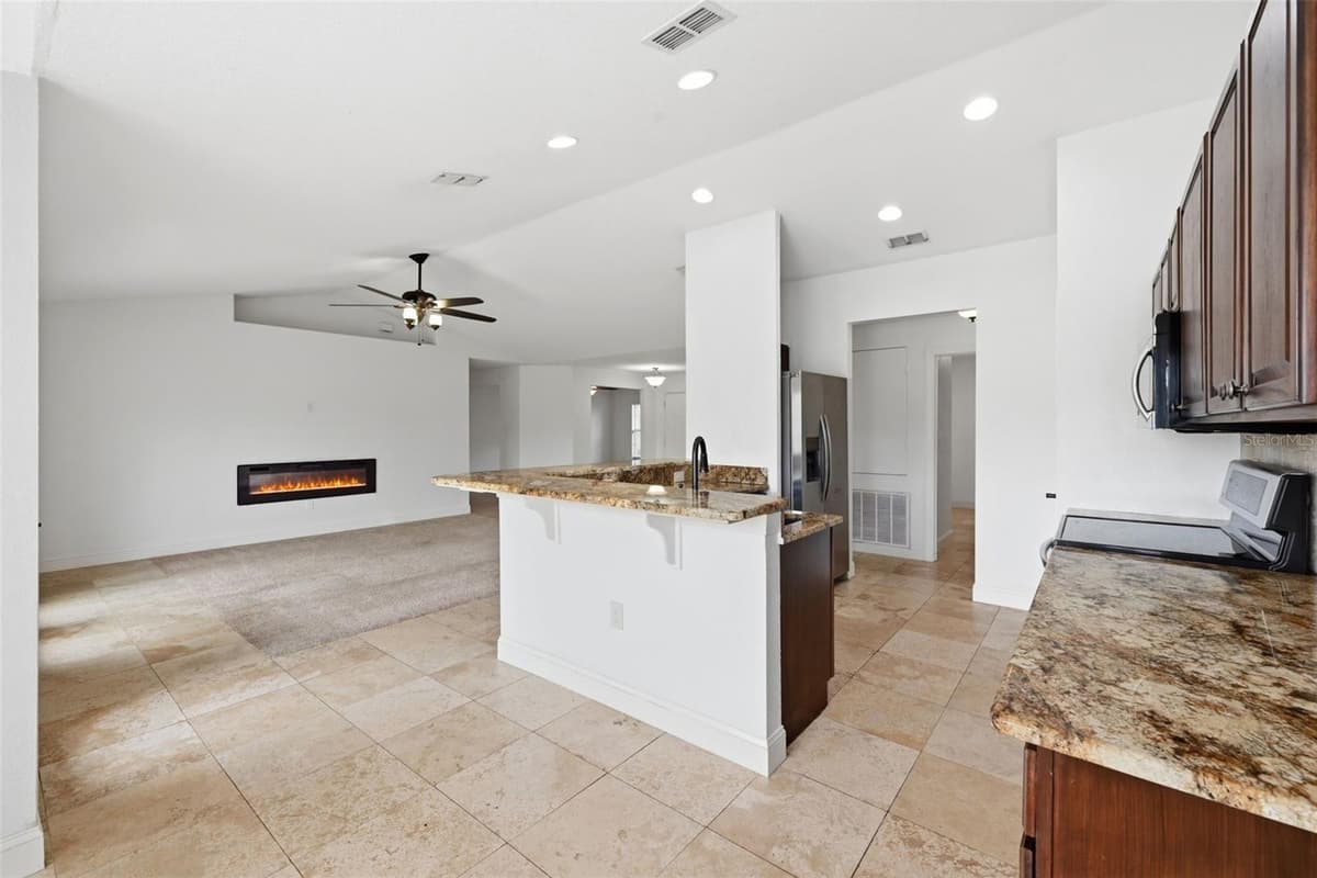 1845 FARRINGTON DRIVE — photo 21 of 69