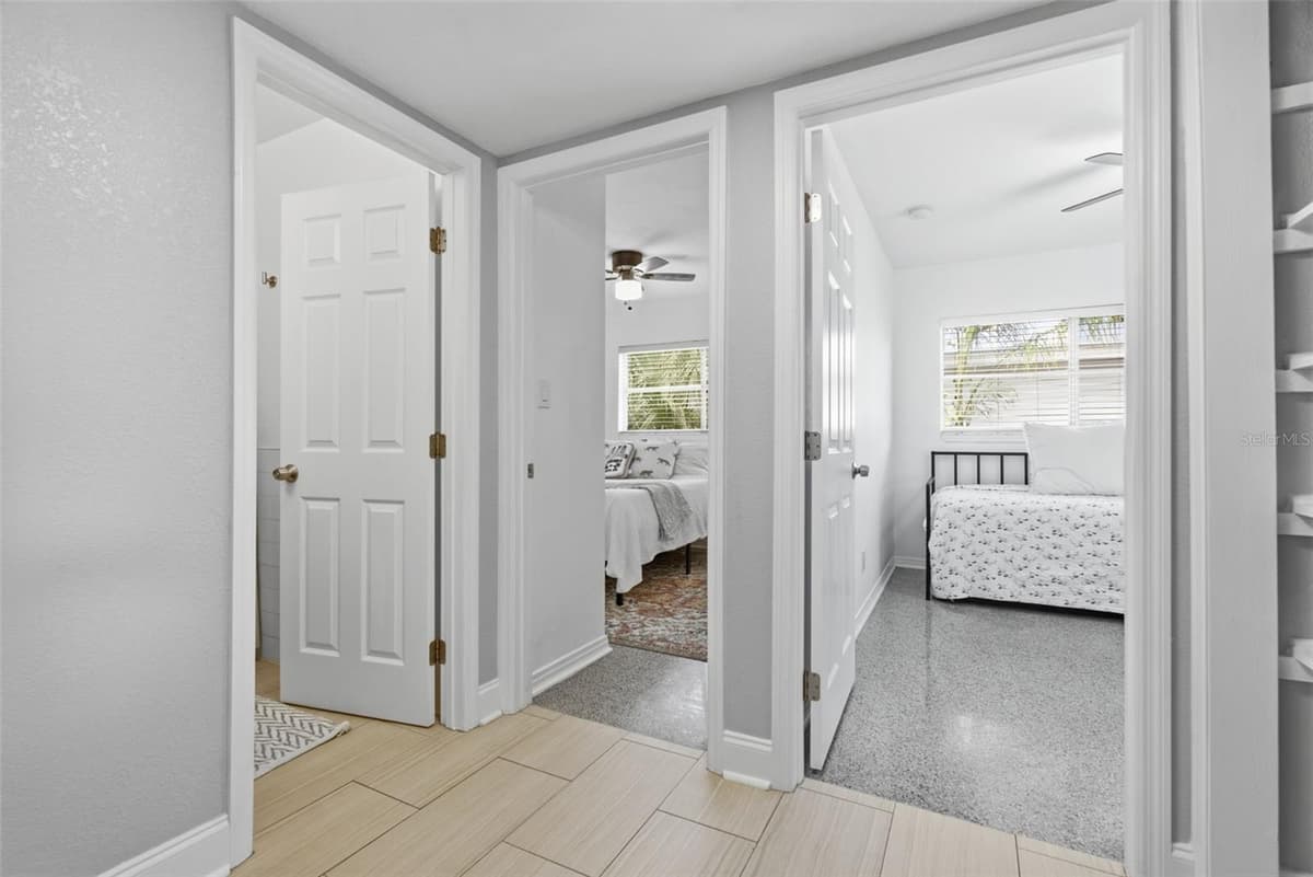 2918 ELLIS DRIVE — photo 17 of 28