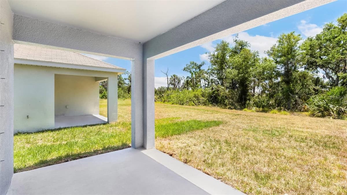 5415 SILVER MOONLIGHT DRIVE — photo 17 of 32