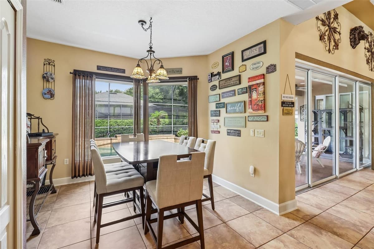 2947 CEDAR CREST DRIVE — photo 14 of 44
