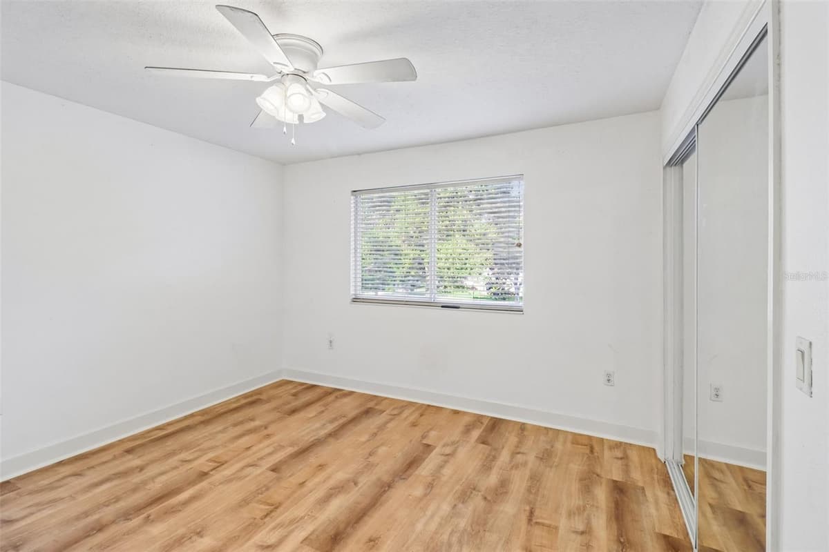 2947 CEDAR CREST DRIVE — photo 44 of 44