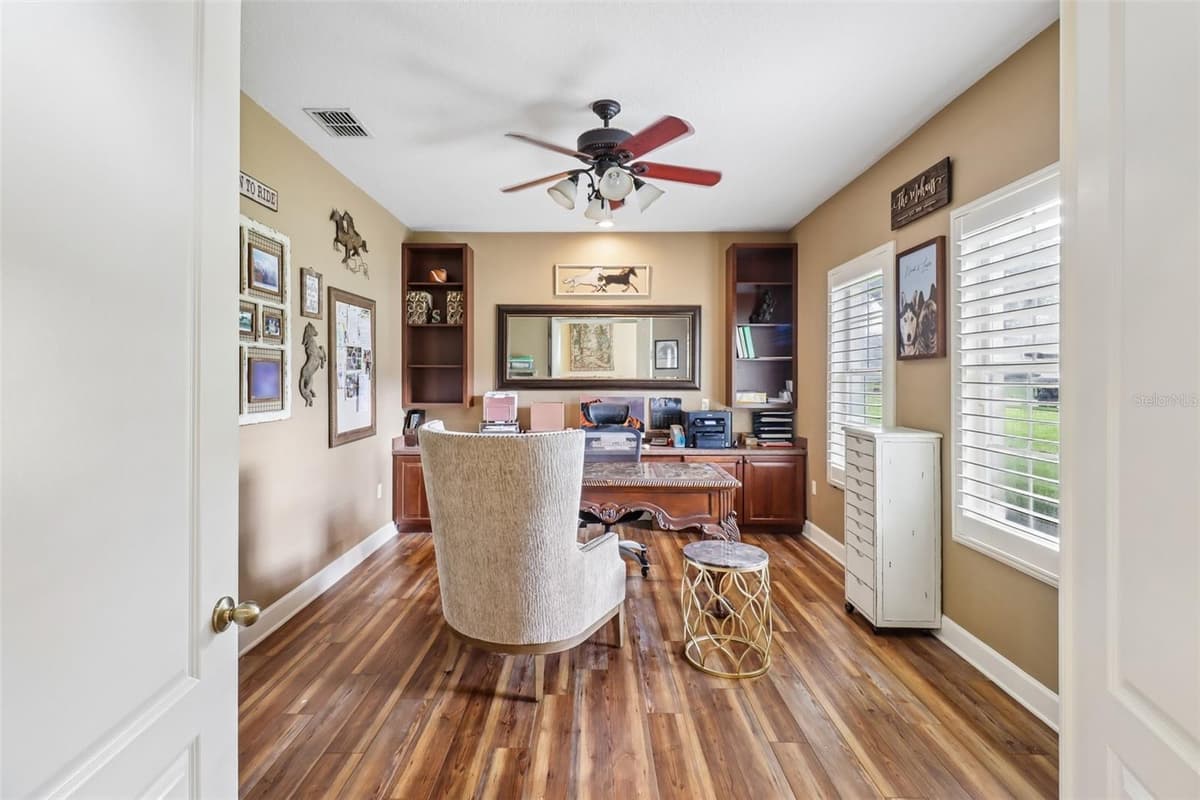 2947 CEDAR CREST DRIVE — photo 15 of 44