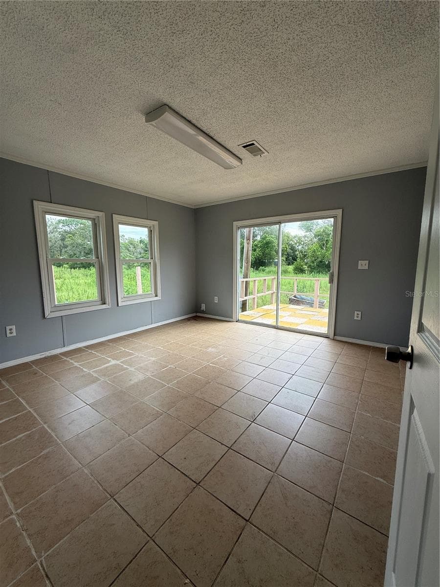 16036 BOSLEY DRIVE — photo 19 of 27