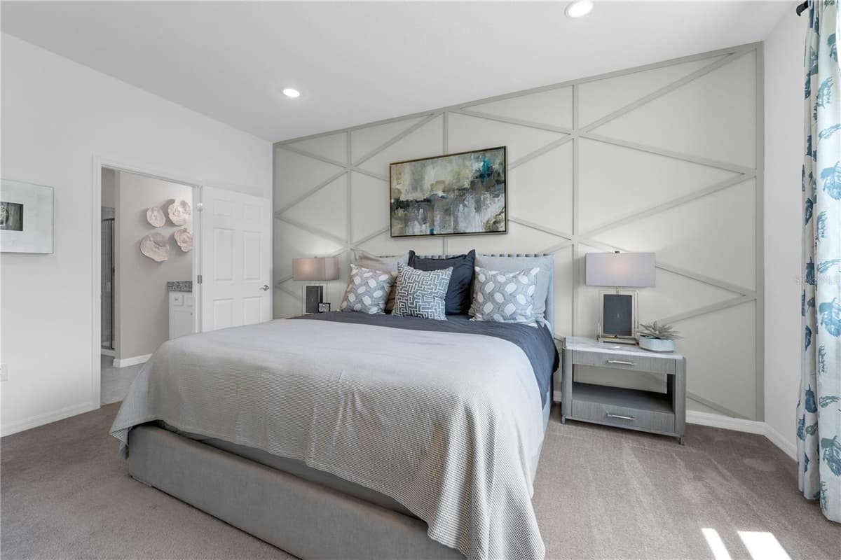 6759 WINTERBERRY DRIVE — photo 29 of 36
