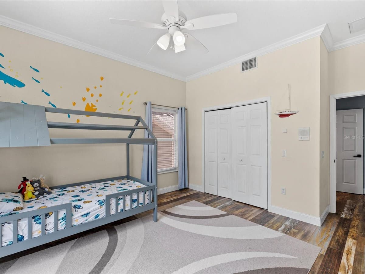15709 CENTURY DRIVE — photo 18 of 63
