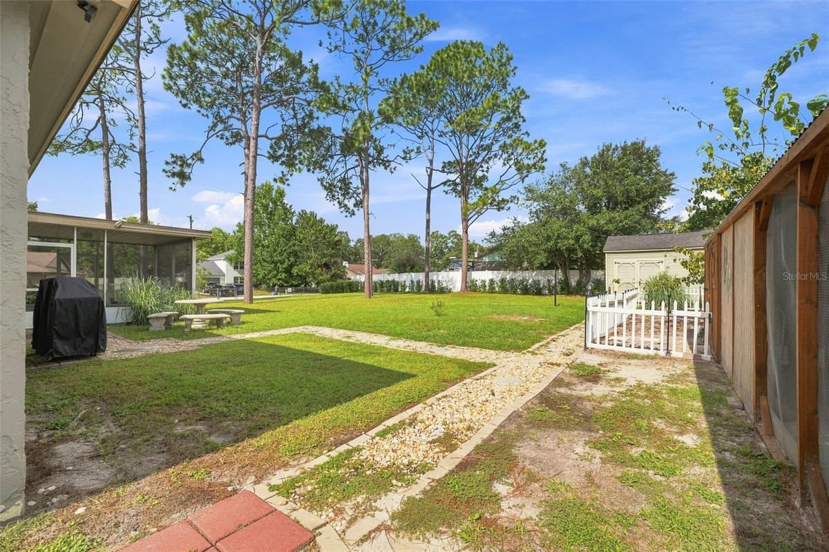2077 ARBUCKLE ROAD — photo 33 of 53