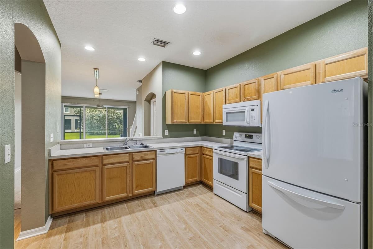 11221 WINDSOR PLACE CIRCLE — photo 7 of 26