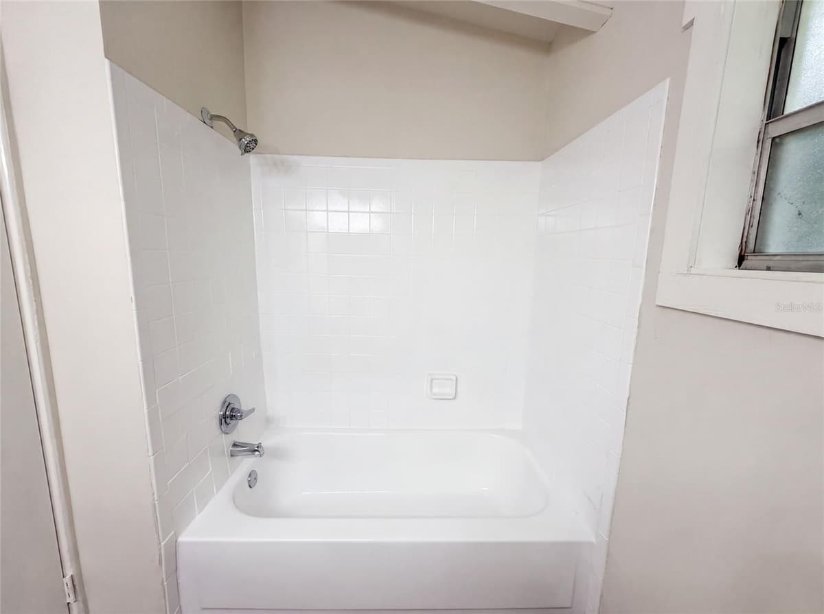 1034 31ST AVENUE — photo 15 of 21