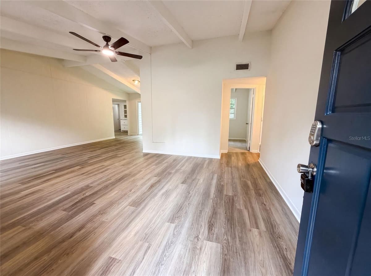 1034 31ST AVENUE — photo 9 of 21