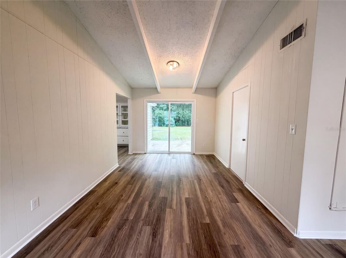 1034 31ST AVENUE — photo 10 of 21