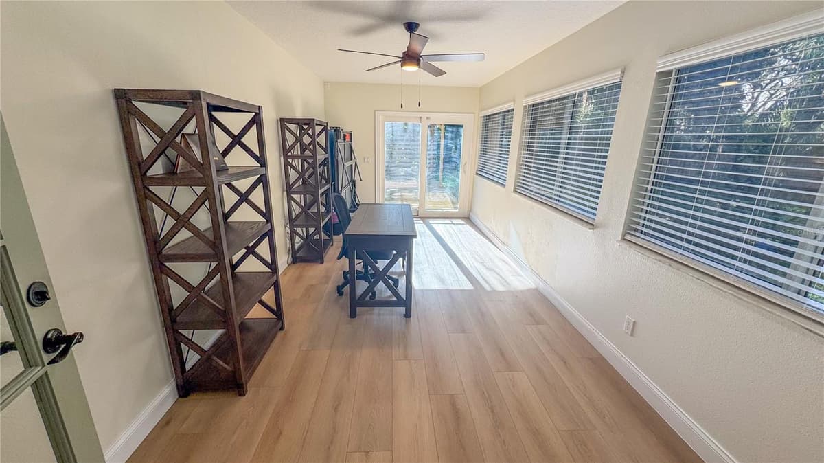 2261 CHARLOTTE DRIVE — photo 22 of 56