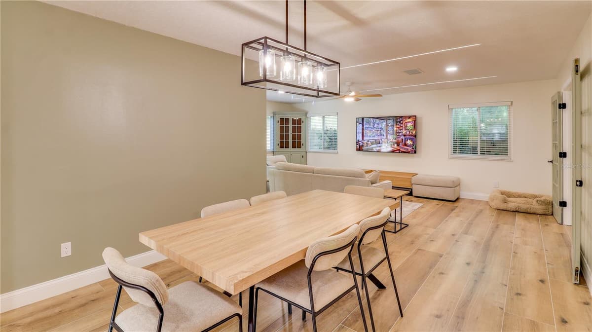 2261 CHARLOTTE DRIVE — photo 15 of 56