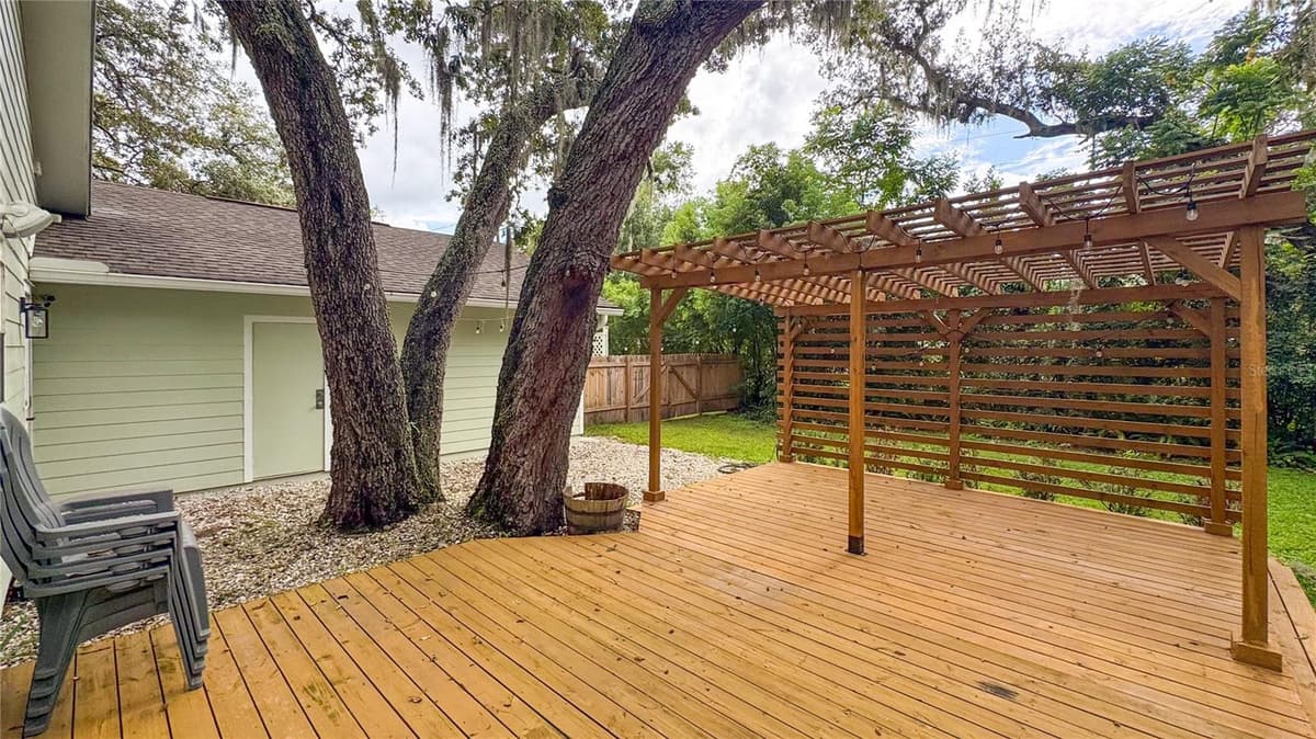 2261 CHARLOTTE DRIVE — photo 43 of 56