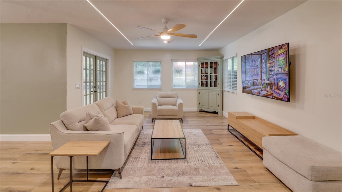 2261 CHARLOTTE DRIVE — photo 17 of 56