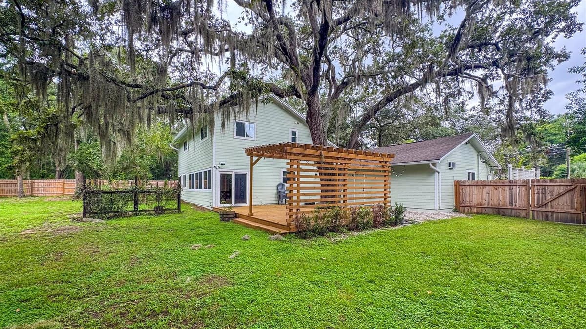 2261 CHARLOTTE DRIVE — photo 48 of 56
