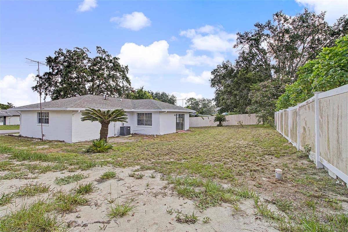 12368 MAYBERRY ROAD — photo 39 of 50
