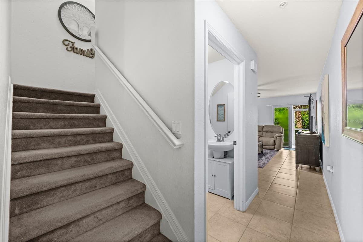9430 IVY BROOK RUN — photo 11 of 38