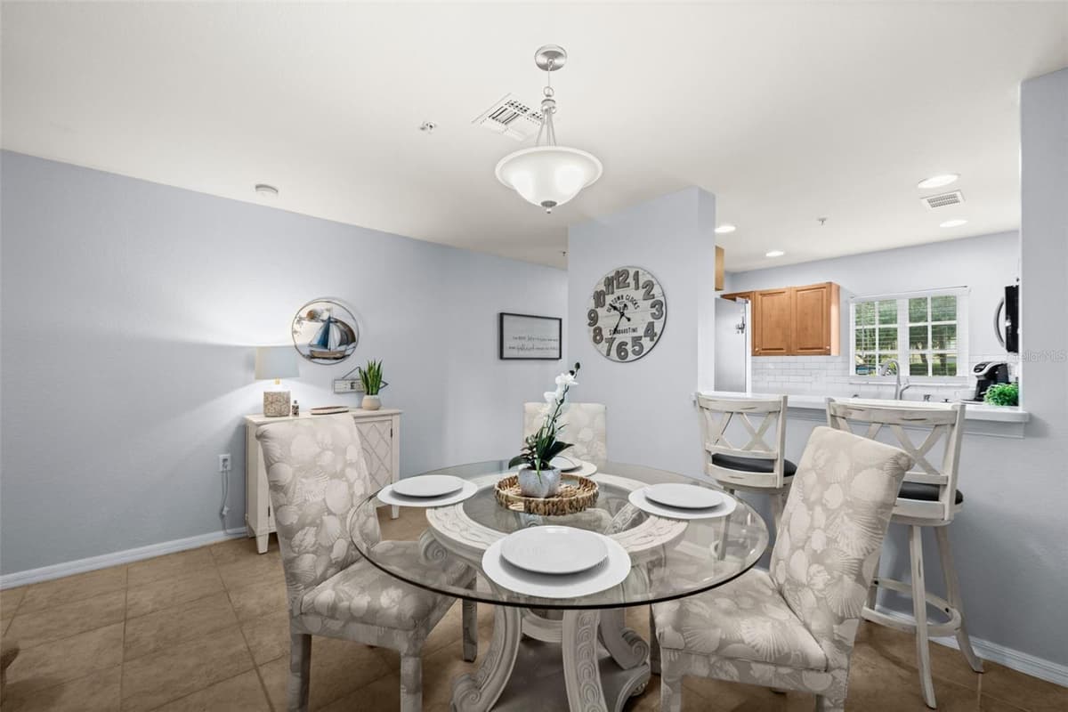 9430 IVY BROOK RUN — photo 13 of 38