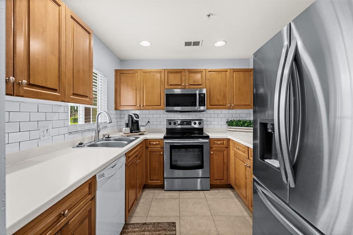 9430 IVY BROOK RUN — photo 5 of 38