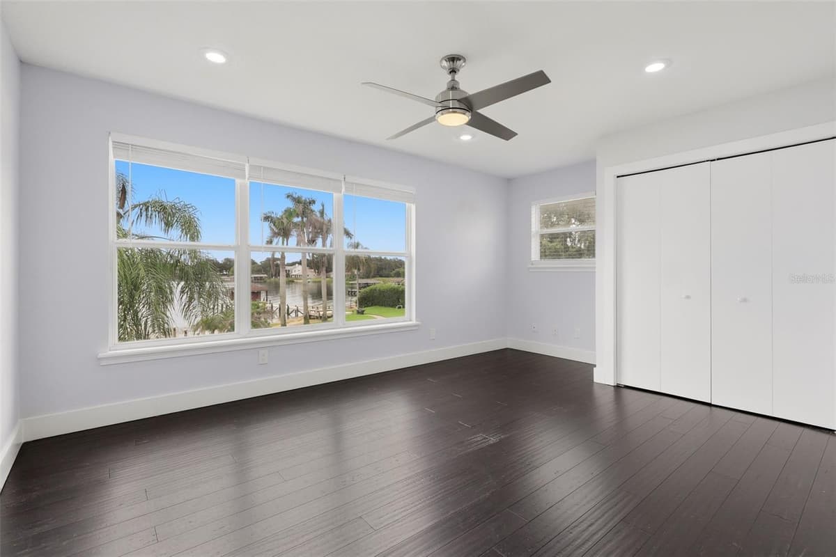 673 LAKE HARBOR CIRCLE — photo 24 of 60