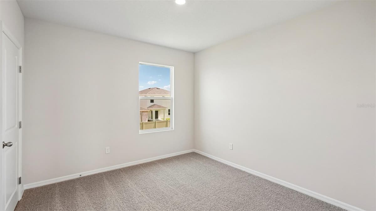 5423 SILVER MOONLIGHT DRIVE — photo 23 of 51