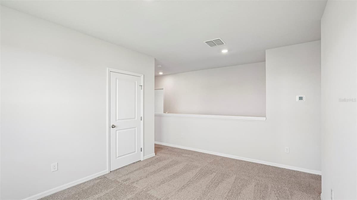 5423 SILVER MOONLIGHT DRIVE — photo 35 of 51