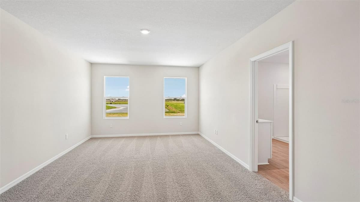 5423 SILVER MOONLIGHT DRIVE — photo 14 of 51